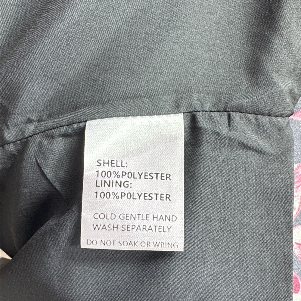 Petal & Pup Arabella Floral Crop Top Size Small Gray Pink - Picture 11 of 12